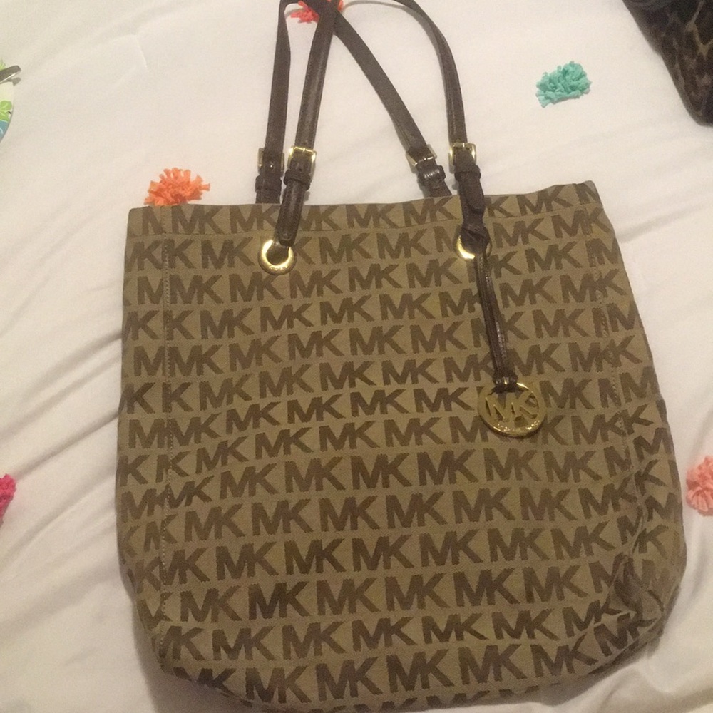 Authentic Michael kors bag